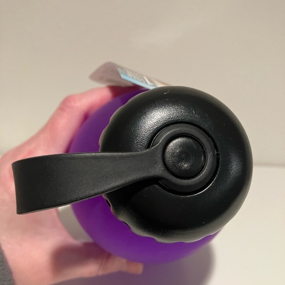 New w/ tags - O2COOL water bottle in purple - 1 liter - Picture 6 of 7